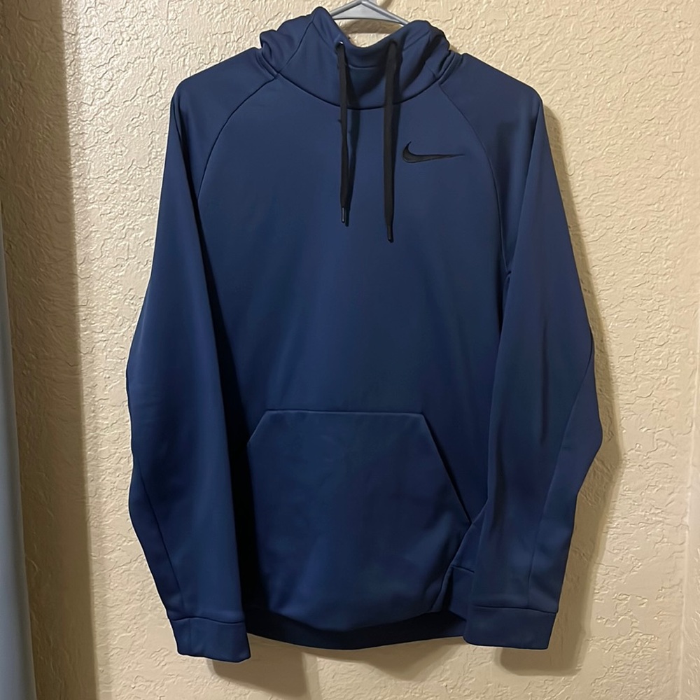 Nike Sweater